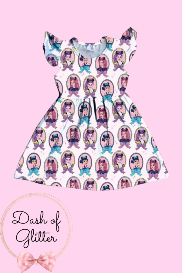 KPOP Frame Dress